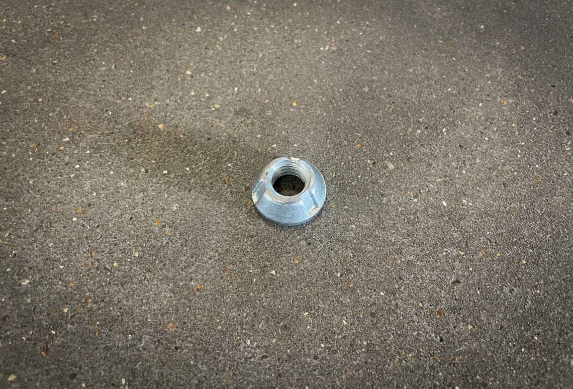 Beveiligde Moer Los - Zilver