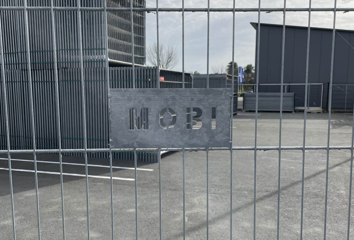 Bouwhek MOBI | Anti-Climb | Logo