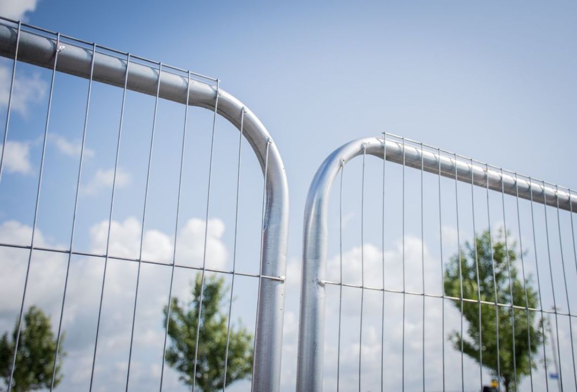 Bouwhek dubbele deur Anti-Climb