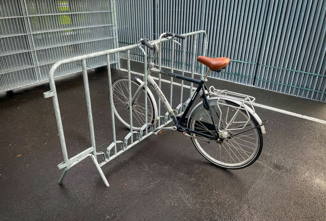 Dranghek | Fietsenrek | geen bumper kans op beschadiging hek