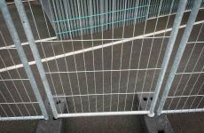 Looppoort | MOBI | Close-up | Down