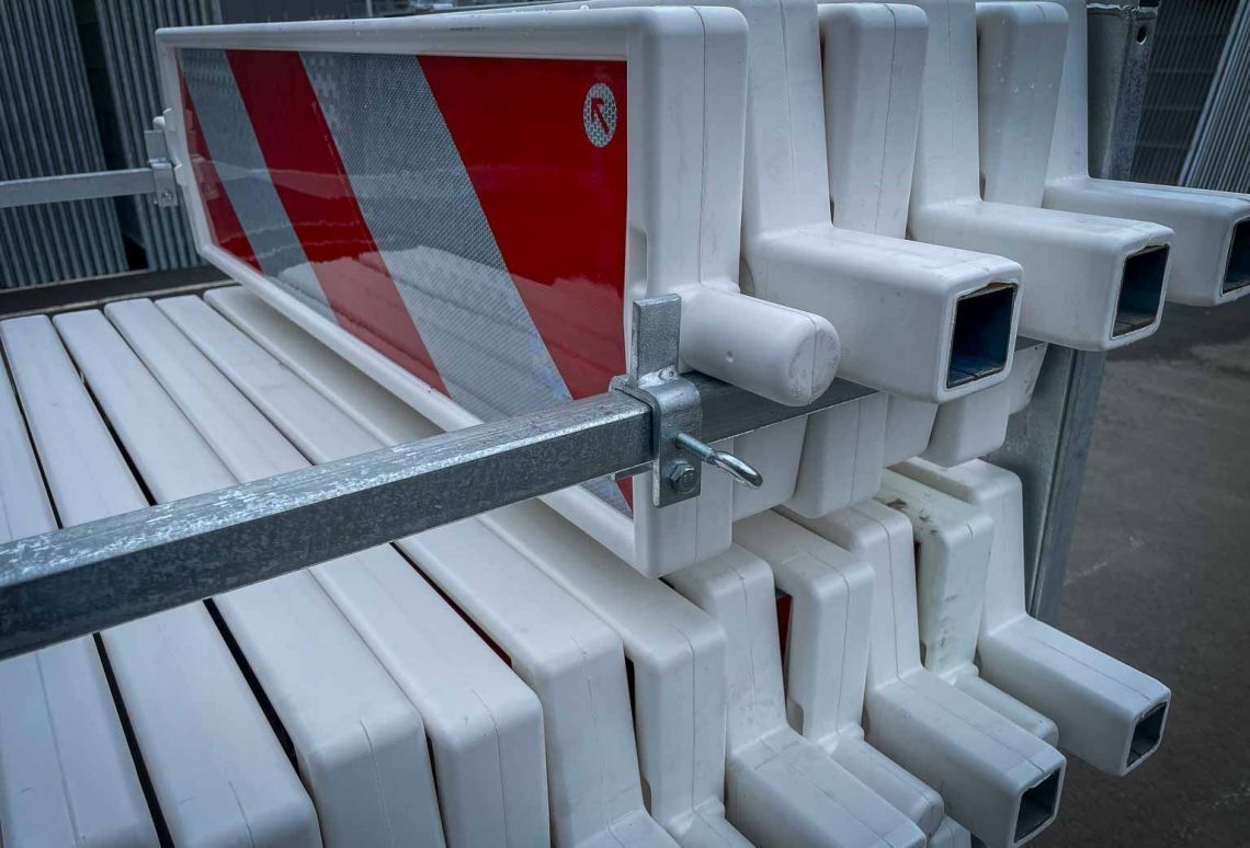 Opslagrek | Geleidebakens | Close-up