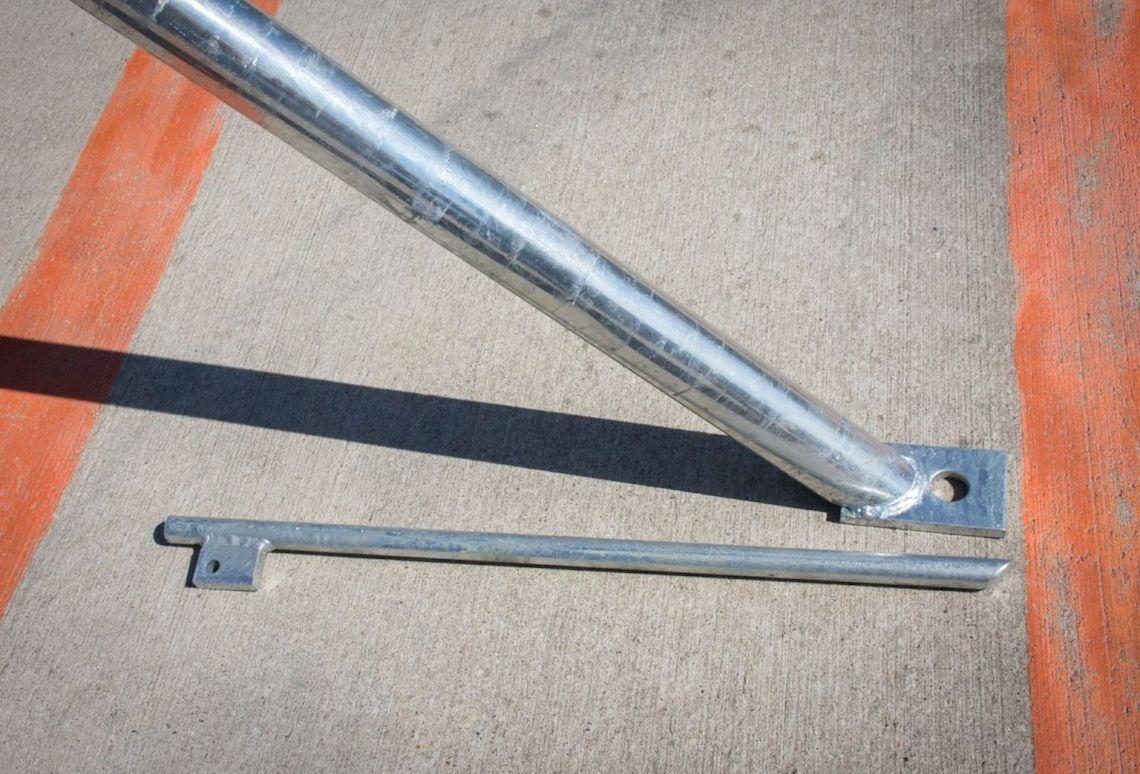 Schoor zwaar met grondpin | Geschikt voor bouwhekken