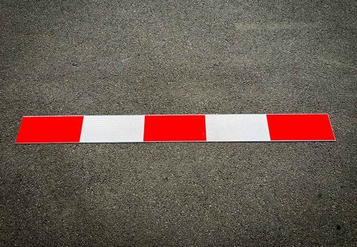 Schrikhekplaat | Blokmotief | Lengte: 211 cm | Klasse 3