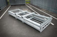 Transportpallet | Bouwhekvoeten gecombineerd met Transportpallet 30